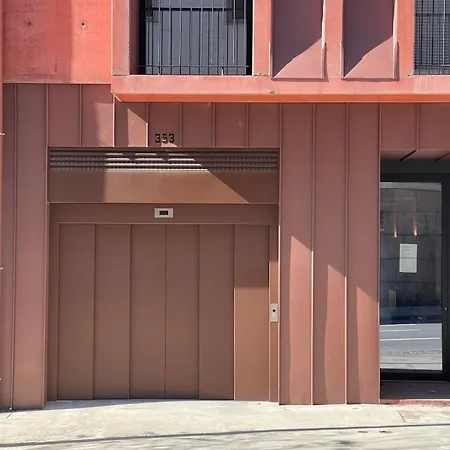 New Cozy Oasis In The Center Terrace And Garage 波尔图