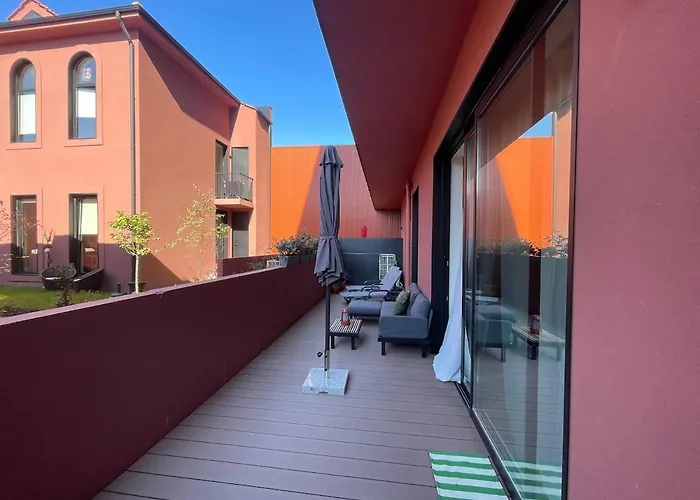 New Cozy Oasis In The Center Terrace And Garage 公寓