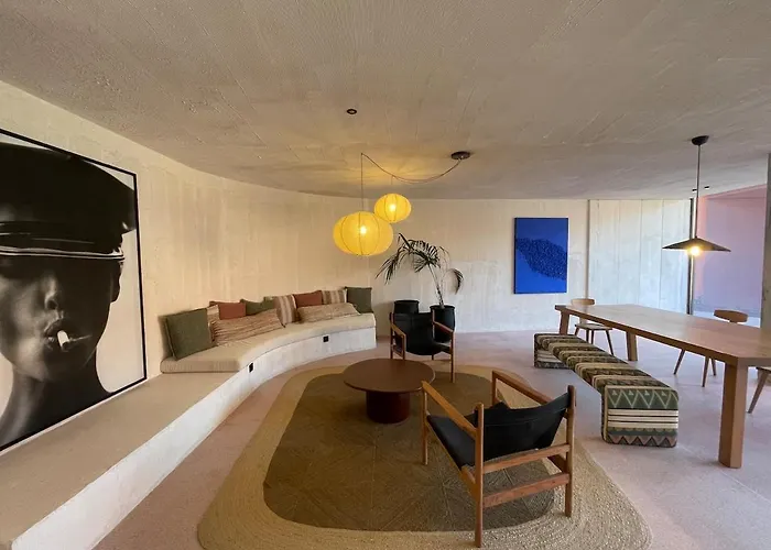 New Cozy Oasis In The Center Terrace And Garage 公寓 *