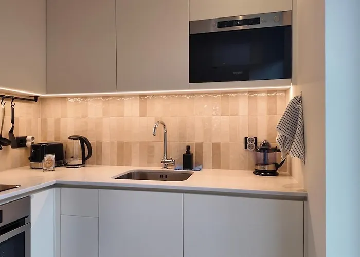 Appartement New Cozy Oasis In The Center Terrace And Garage Porto