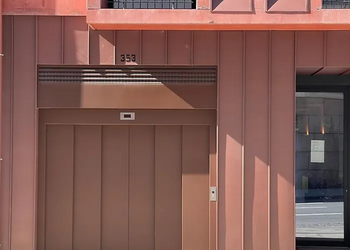 New Cozy Oasis In The Center Terrace And Garage 波尔图