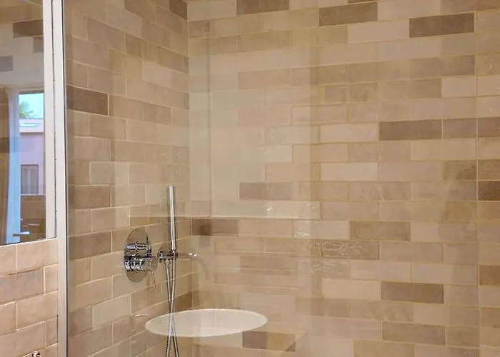 New Cozy Oasis In The Center Terrace And Garage