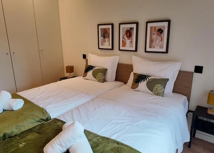 Διαμέρισμα New Cozy Oasis In The Center Terrace And Garage *